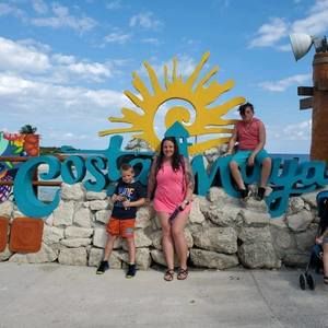 Meet your Posher, Meredith